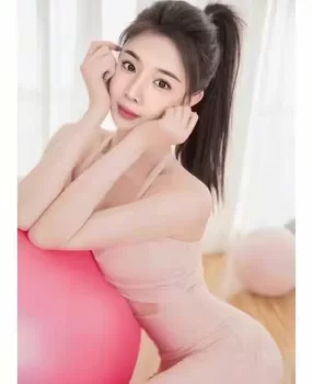 天河气质新人南晰