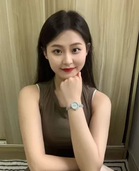 口活很好粉嫩水多的小母狗