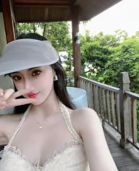 高端网红脸极品身材