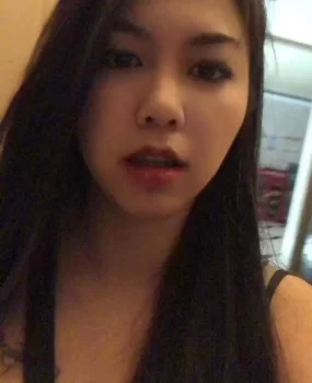 广州白云区98年E杯小姐姐