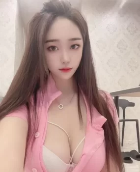 师范学院毕业生青春靓丽的酮体