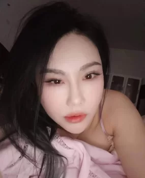 36岁的风骚大姐,叫声可设,值得体验