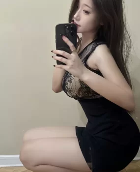 性感妩媚小姐姐