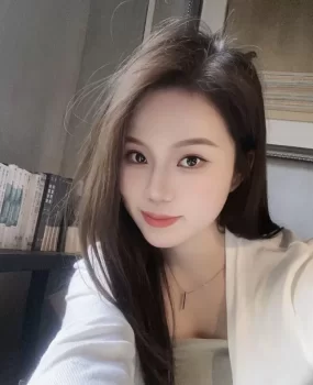 风骚的小姐姐