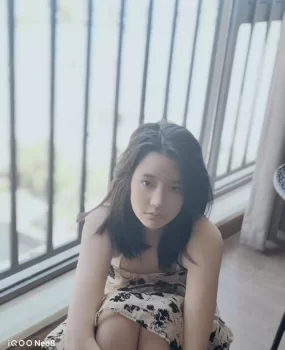 海珠18岁小美妞