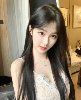 貌美肤白甜美 真实学生妹妹