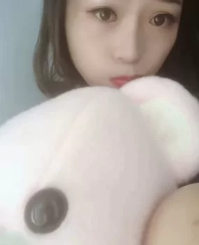 管城轻熟美女