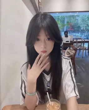 惠州极品00后嫩妹