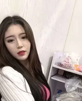 天津妹妹兼职小姐姐，大奶性感，身材超级棒