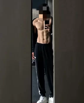 在校大学生体育生