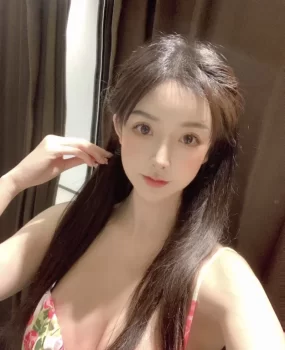 惠州极品嫩妹兼职,皮肤白嫩,逼紧水多