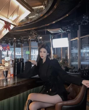 一米七大高个黑丝长腿女神刚刚下广东不是本人不要钱