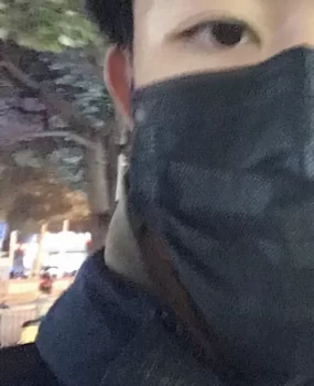 18岁高中帅哥，身体棒