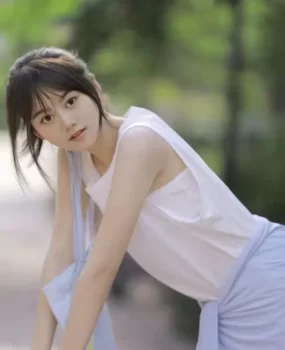 广州甜美学妹下海初体验