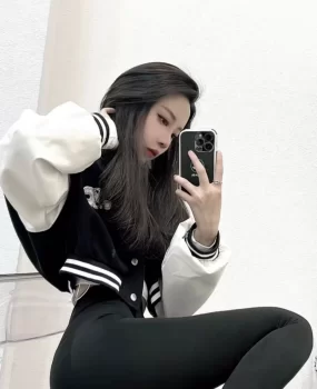 翘臀颜值高气质淑女艺校大屁股姑娘很会做