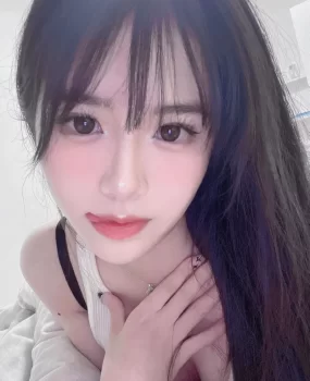 毕业嫩妹无业兼职 可内射