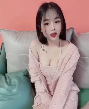 广州微微十九岁妹子