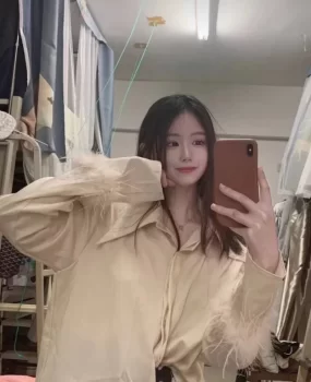 沈阳国语大学毕业生