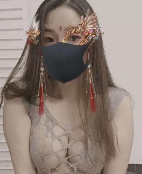 广州天河大胸盈盈妹子