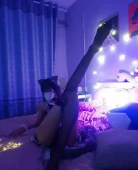 天河区性感黑丝猫女郎