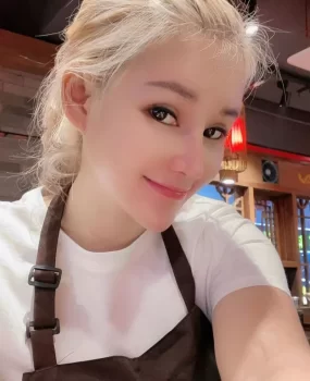 天河混血性感美女