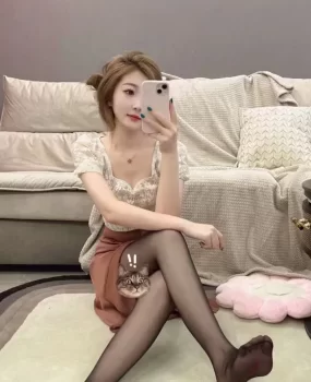 新下海的嫩妹甜心