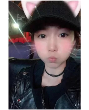 电商直播小姐姐