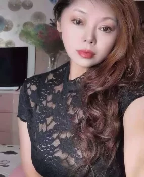 越秀天然巨乳桃子