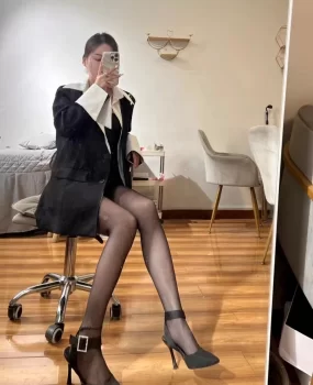 天津西青会喷水的姐姐