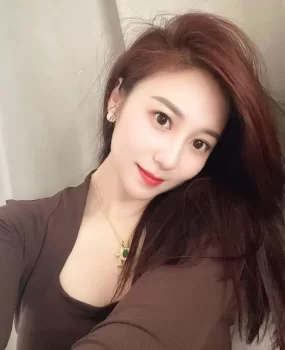 丰满，学生妹水多皮肤白嫩