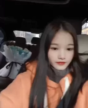 湖南来的妹子，才19