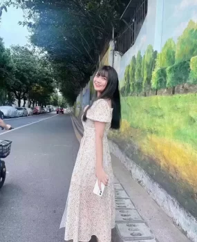 白云大胸妹妹