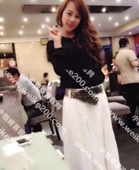 来自桂林的极品妹子红唇，口活一级棒！