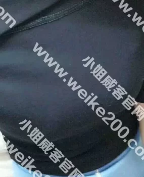 商场兼职小妹身材好棒