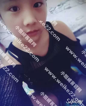 真正的00后妹子来了，极品小萝莉欣欣！