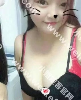 车陂童颜巨乳水嫩大波妹小楚