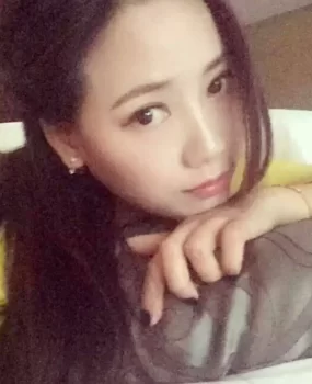 独家珍藏,兼职美女 很漂亮给你们了