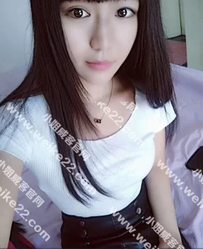 妹子自己单独出来做服务好不机车