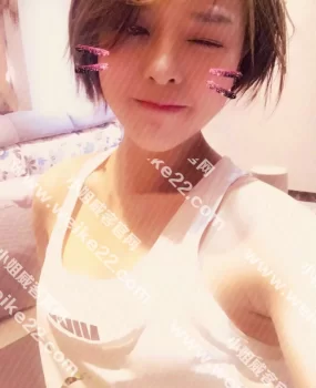 广州喜欢健身的娇小帅气梅子