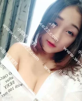 广州00后波霸美女爽翻了