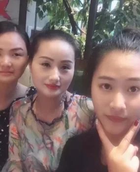 小骚逼