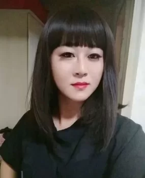 小妹,比较漂亮丰满,开好房自己上门