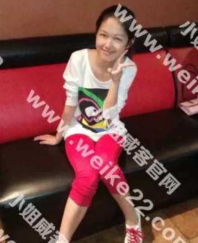 广州90后美女、不得已做上了兼职