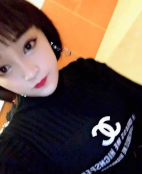 极品美女很不错