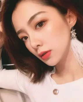 高端兼职嫩模，高端大气上档次，从头到脚的舒畅，非常的有感觉，值了