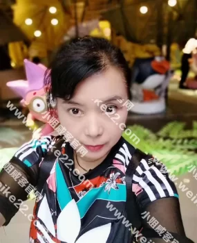 一个服务型微胖美少妇