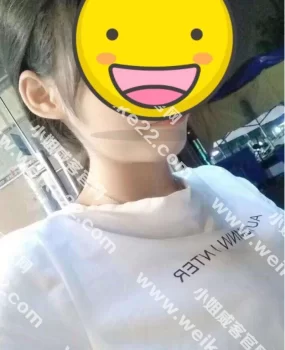 可以抱起来操的妹子，水很多