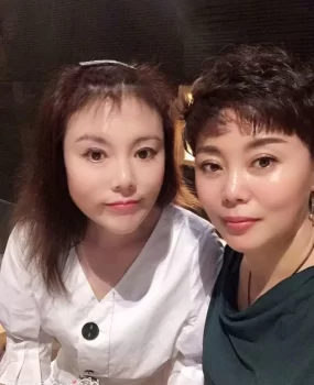 服务一流小舌头极品的美熟女