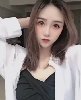 出来做兼职的小妹