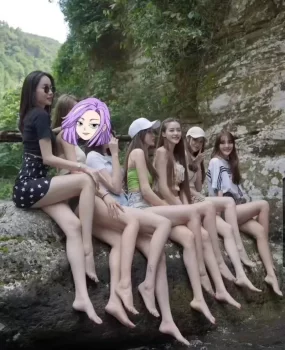 爆操云南昆明航大学生妹